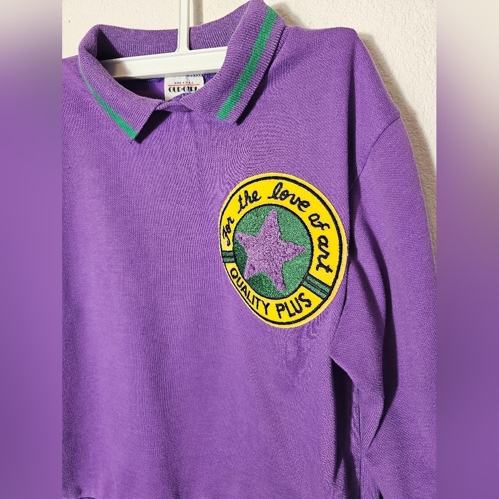 Vintage Purple Girls Sweatshirt with Embroidered Patch Little Girls Size 7 - Picture 2 of 7